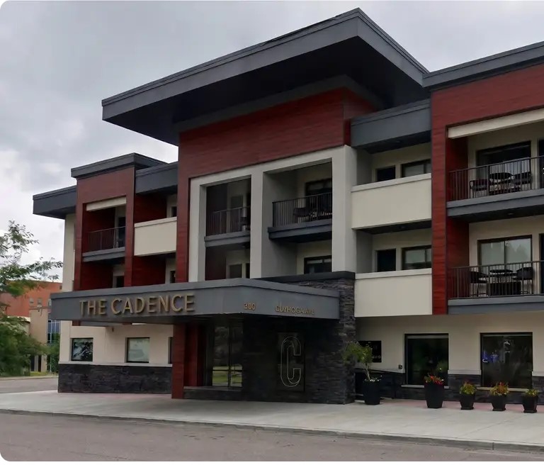 CADENCE Hotel